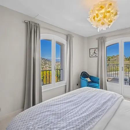 Villa Ref 2193 - Super Cannes For Rent *