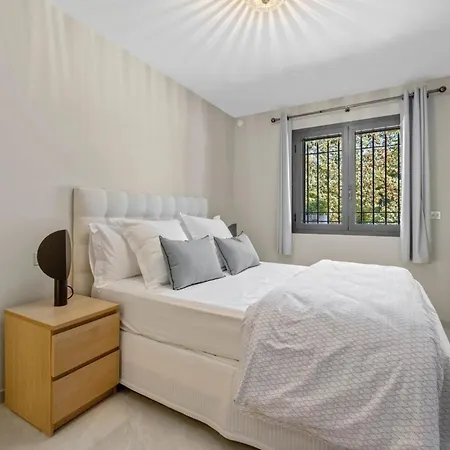 Ref 2193 - Super Cannes For Rent Vallauris