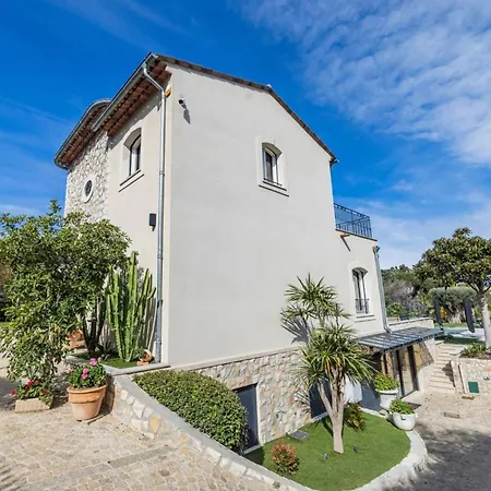 Ref 2193 - Super Cannes For Rent