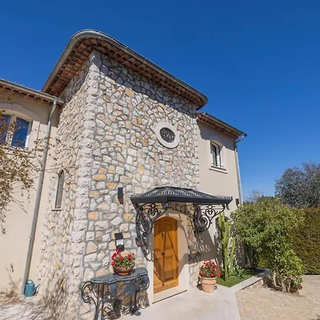 Ref 2193 - Super Cannes For Rent